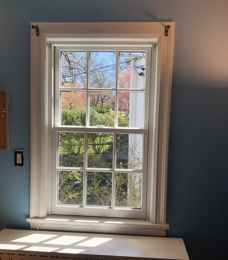 Pella offers a lifetime warranty on it's Lifestyles replacement windows 